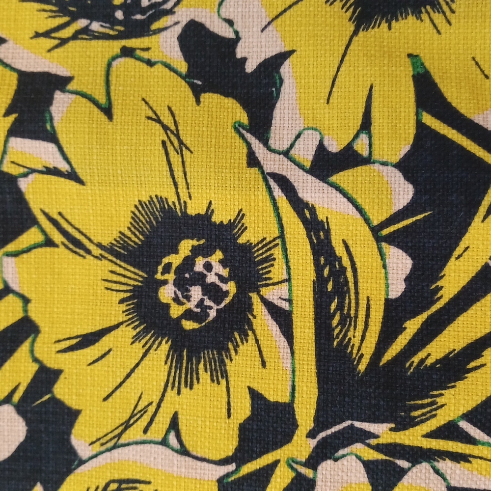 Beautiful J. Crew Floral Pencil Skirt - Picture 2 of 6